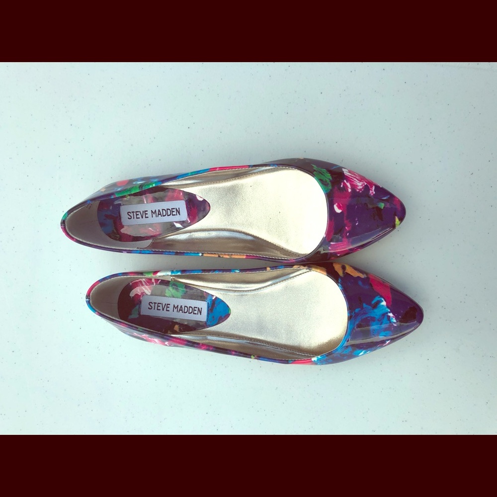 Steve Madden Flats!